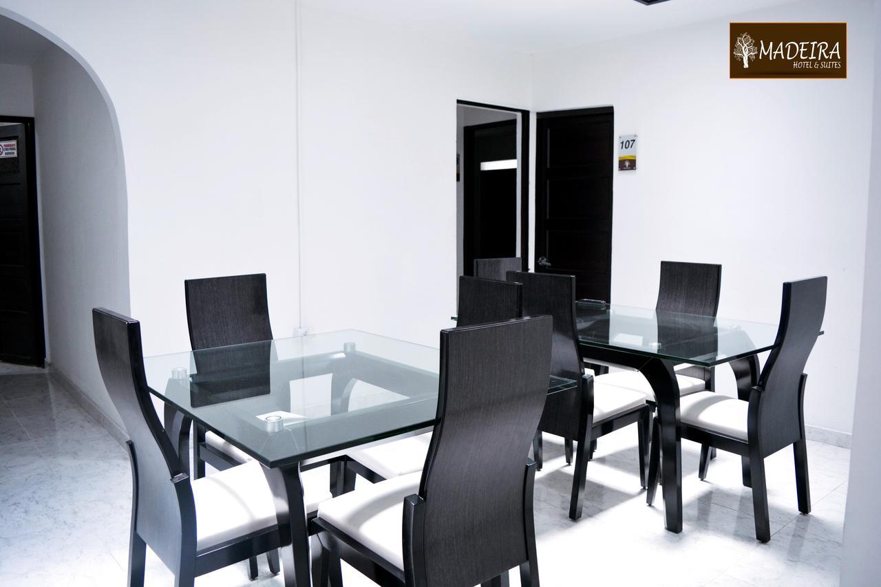 Hotel Madeira 마니살레스 외부 사진